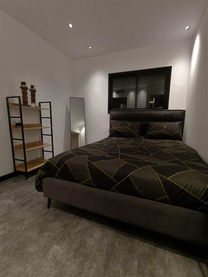Luxury Aparment 5 Room 2 Minutes From The Beach Bat Yam Exterior foto