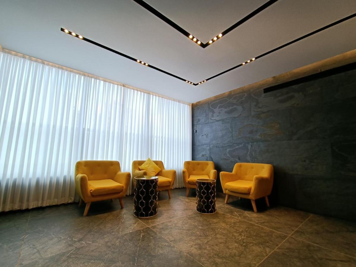 Luxury Aparment 5 Room 2 Minutes From The Beach Bat Yam Exterior foto