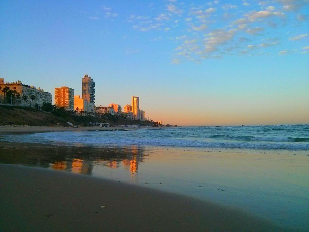 Luxury Aparment 5 Room 2 Minutes From The Beach Bat Yam Exterior foto